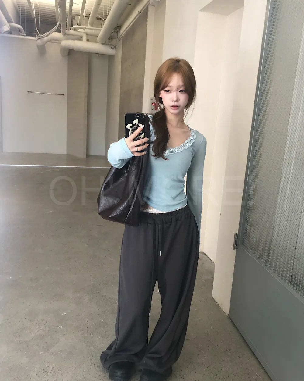 LINE_ALBUM_2026102_261002_142