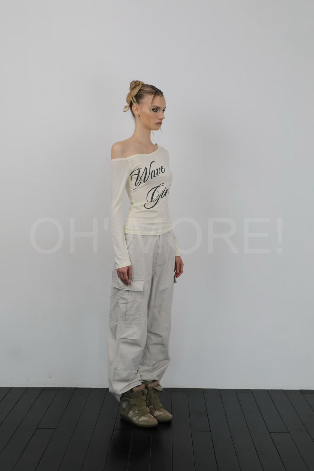 LINE_ALBUM_2026107_261007_1