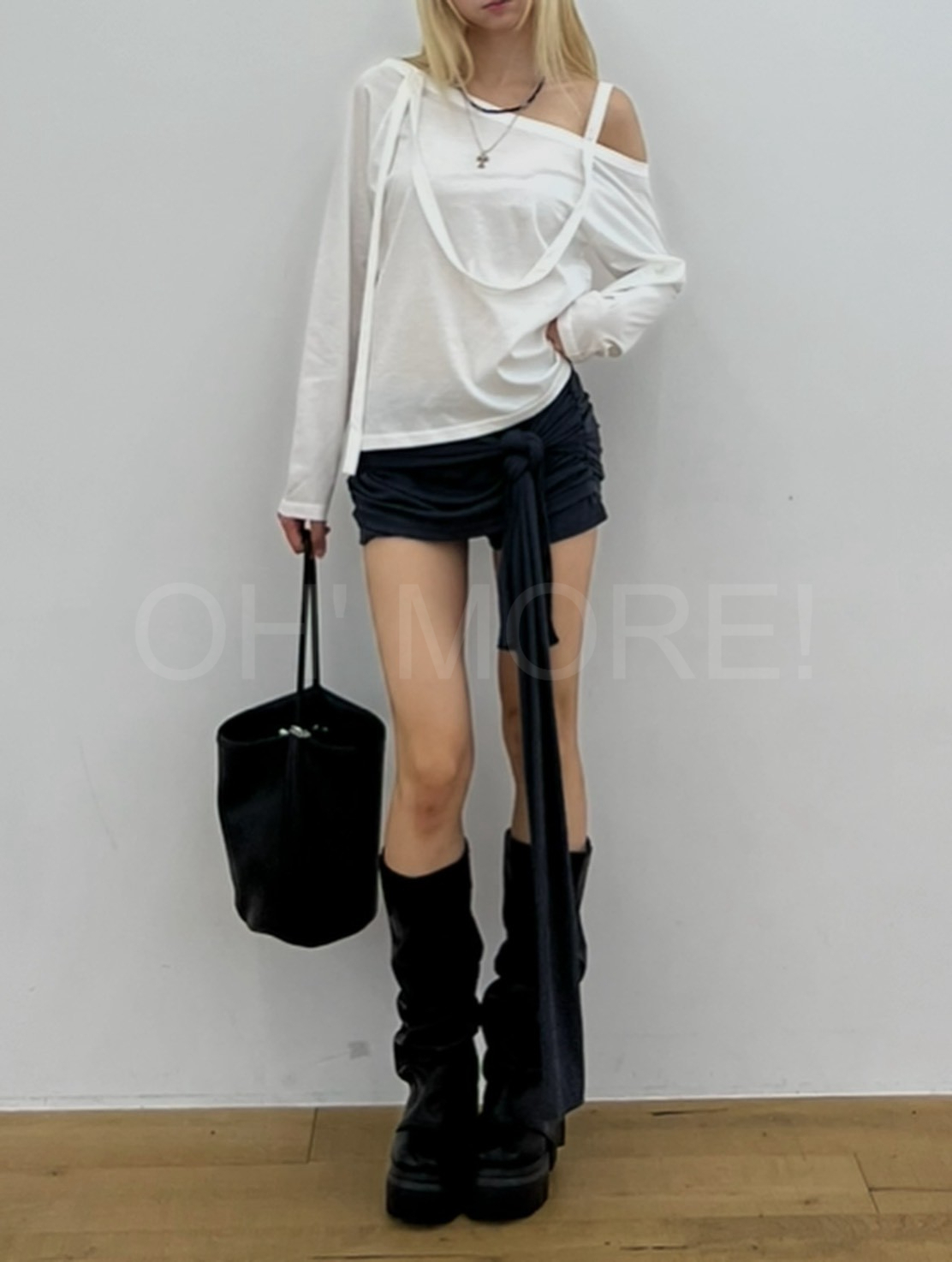 LINE_ALBUM_2026107_261007_157