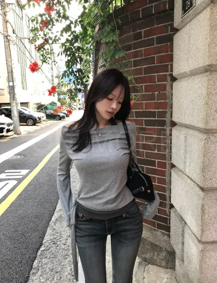 LINE_ALBUM_2026107_261007_30