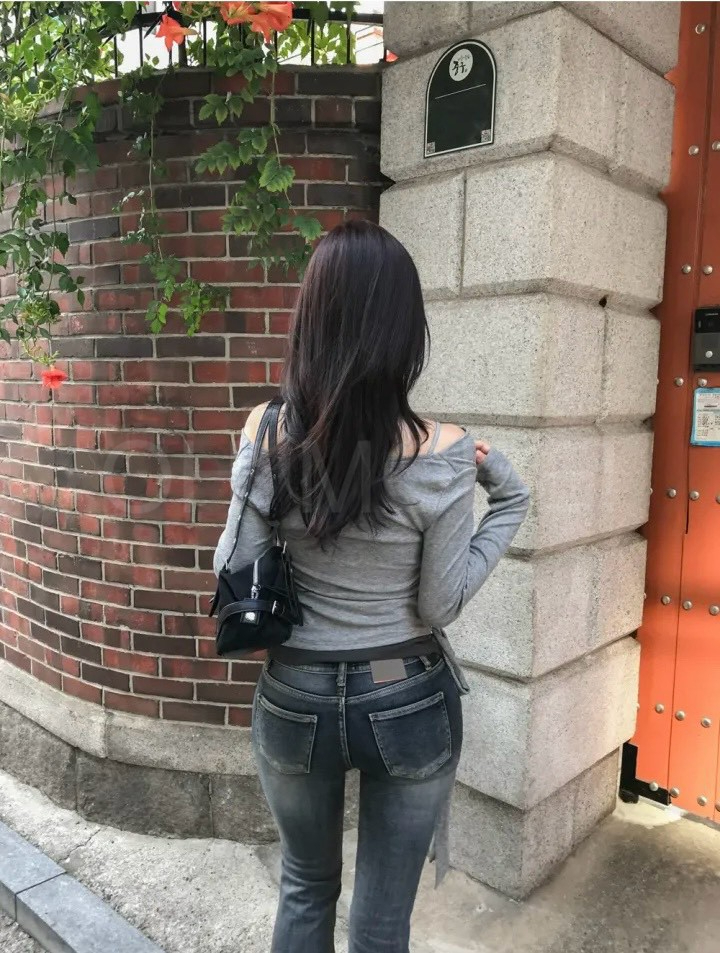 LINE_ALBUM_2026107_261007_33