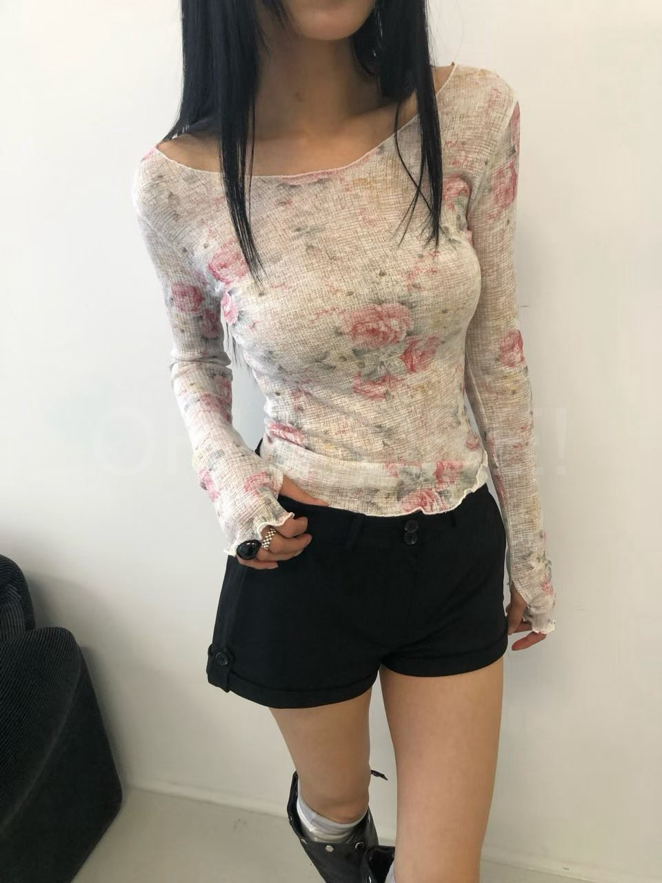 LINE_ALBUM_2026107_261007_200