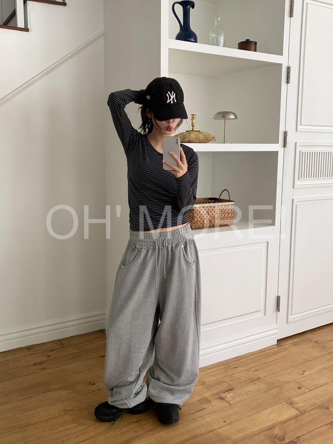 LINE_ALBUM_202541_250401_10