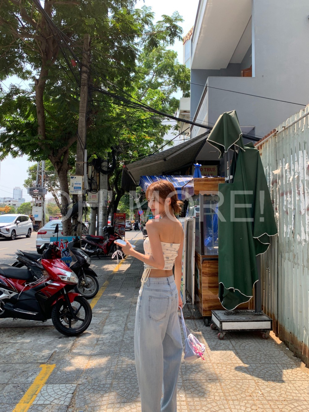LINE_ALBUM_202558_250508_30