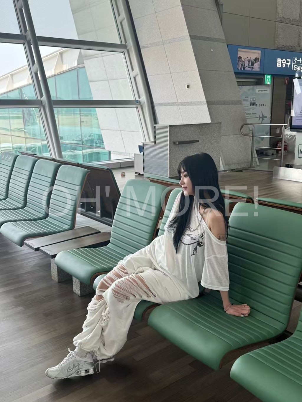 LINE_ALBUM_2025619_250619_128