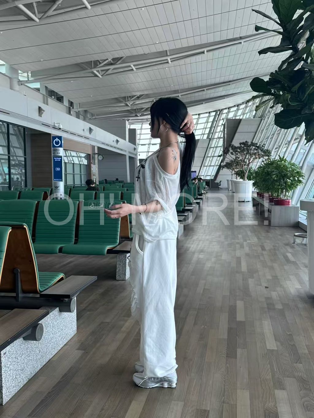 LINE_ALBUM_2025619_250619_130