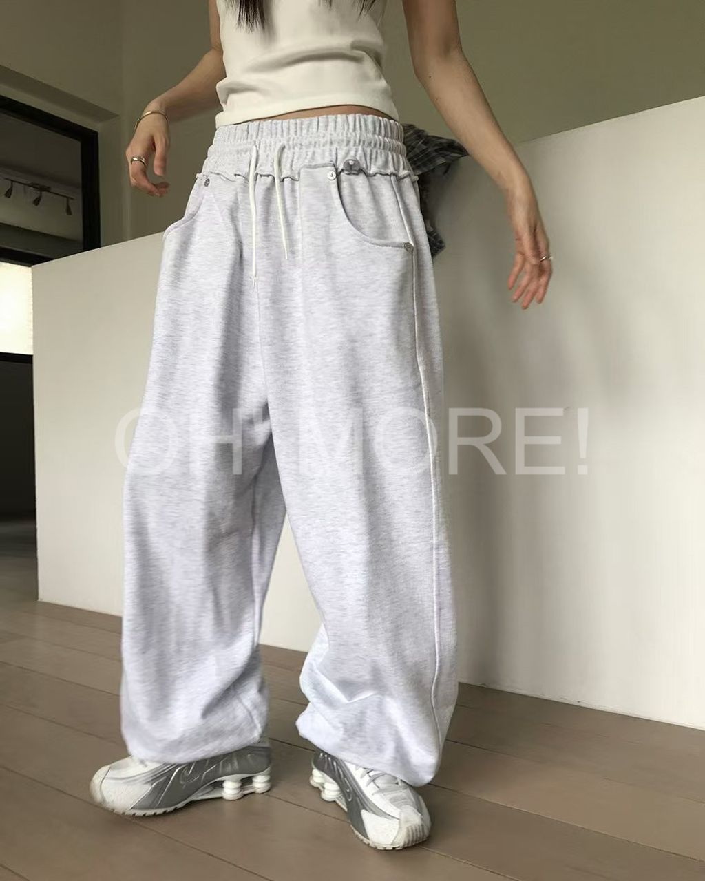 LINE_ALBUM_202572_250702_52