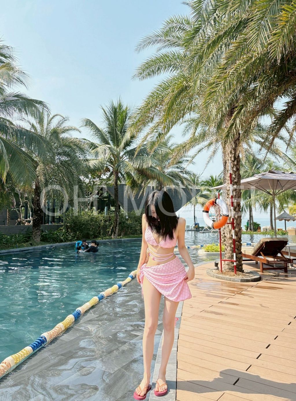 LINE_ALBUM_202576_250706_125