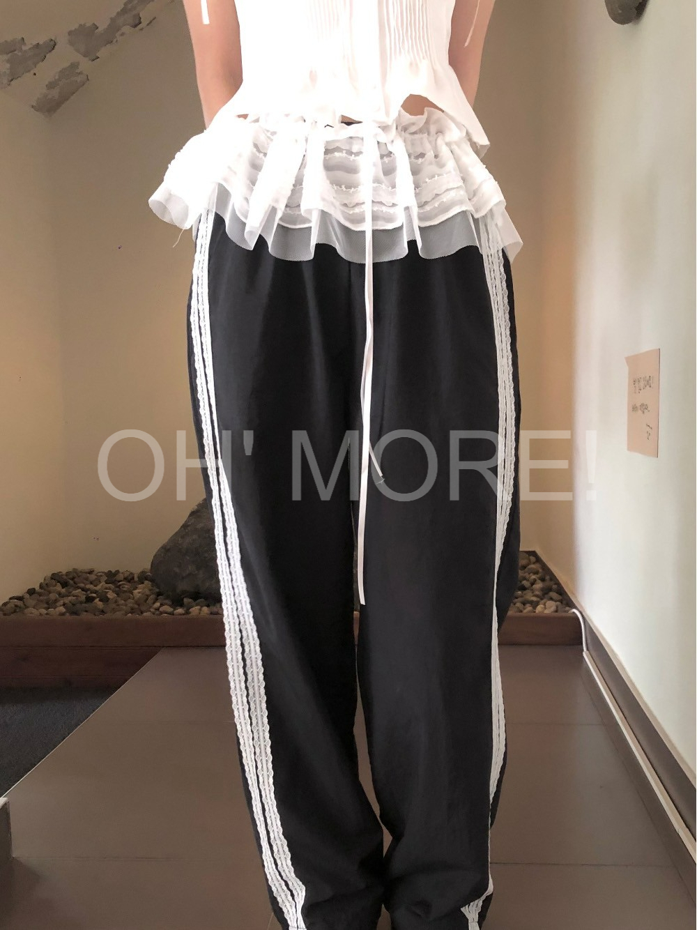 LINE_ALBUM_202576_250706_323