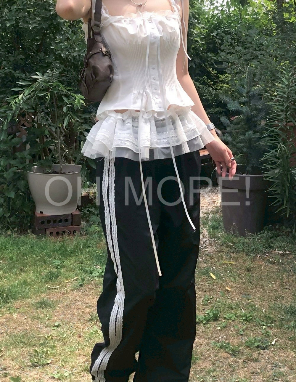 LINE_ALBUM_202576_250706_321