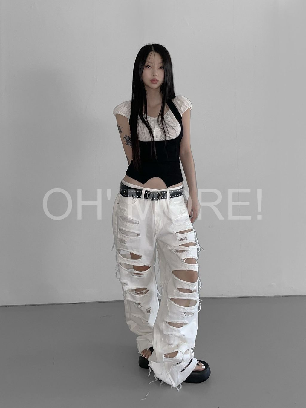 LINE_ALBUM_202586_250806_569