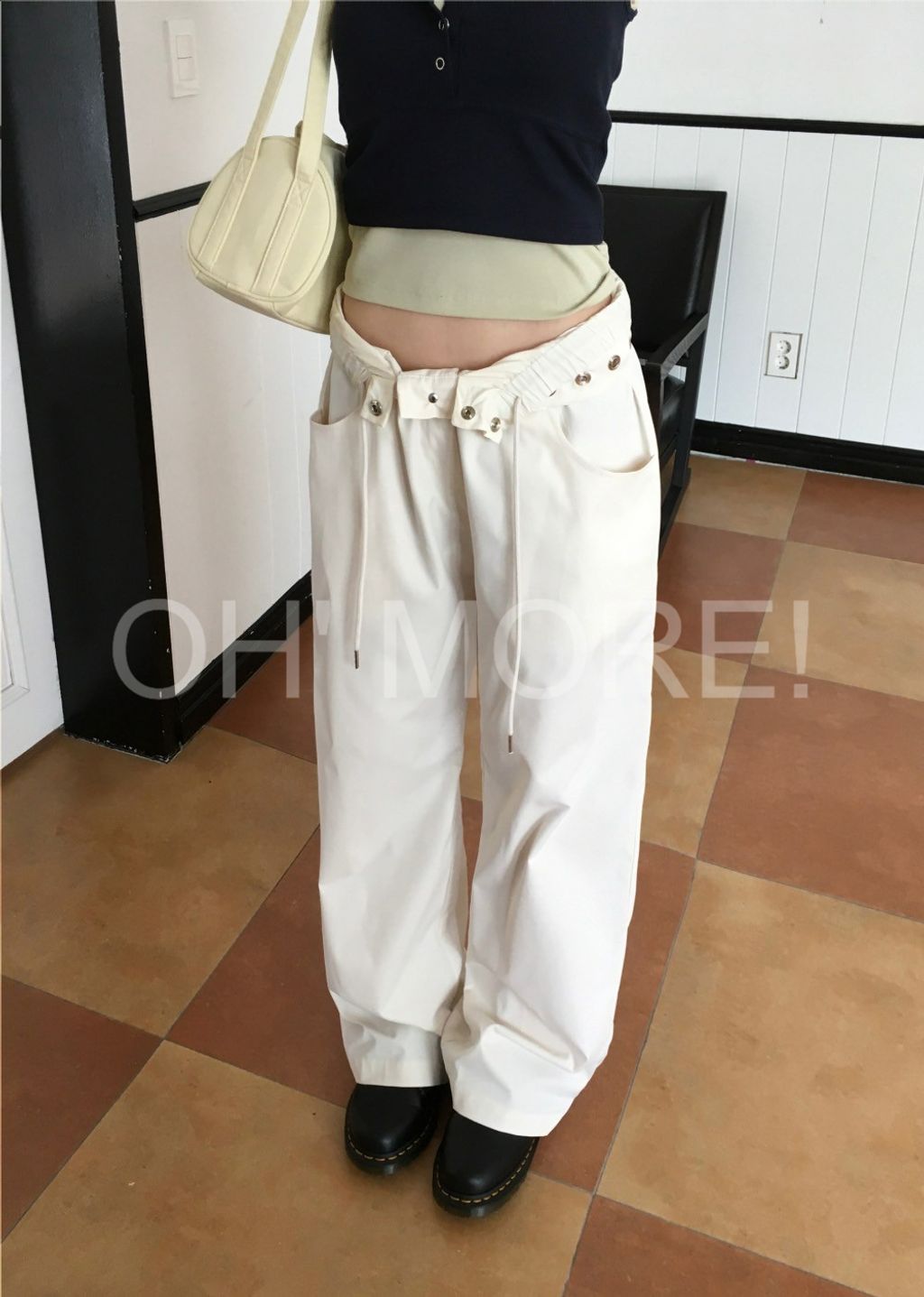 LINE_ALBUM_202586_250806_799