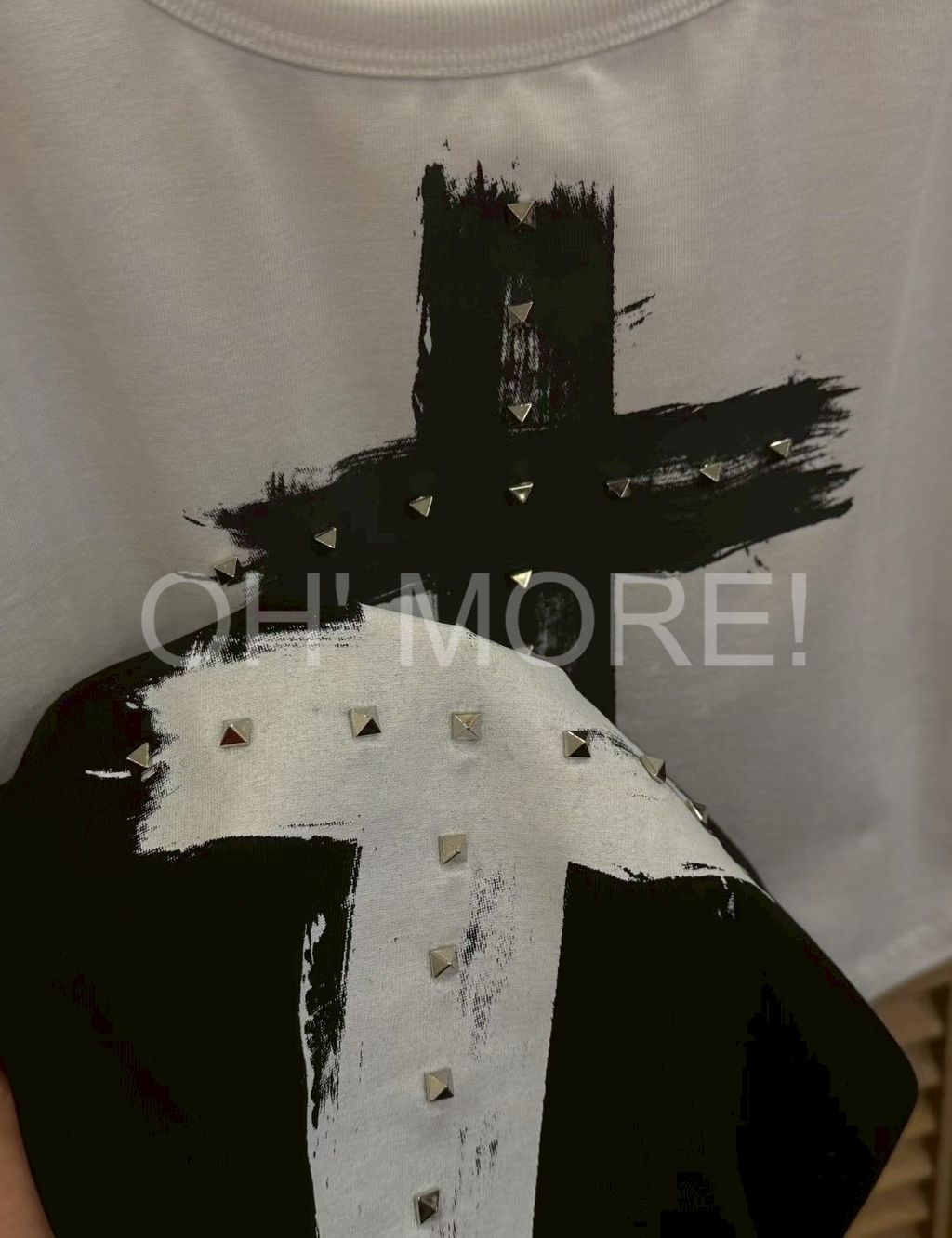 LINE_ALBUM_202586_250806_159