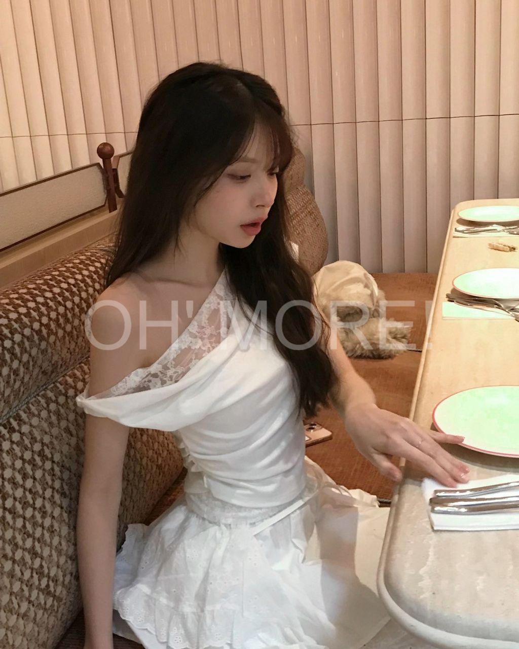 LINE_ALBUM_202586_250806_321