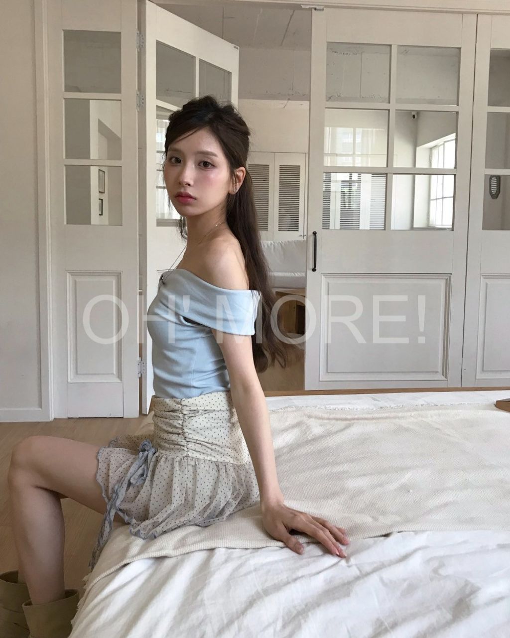 LINE_ALBUM_202586_250806_826