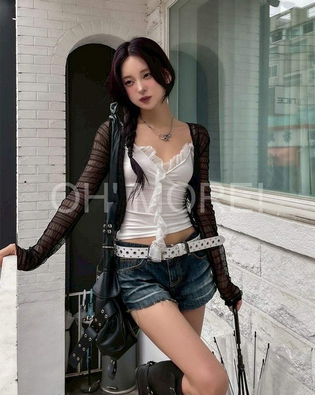 LINE_ALBUM_202586_250806_459