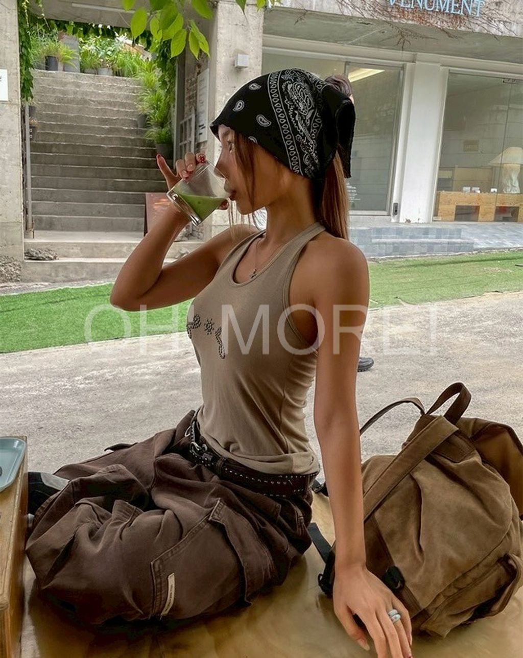 LINE_ALBUM_202586_250806_472