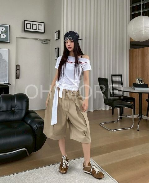 LINE_ALBUM_202586_250806_398