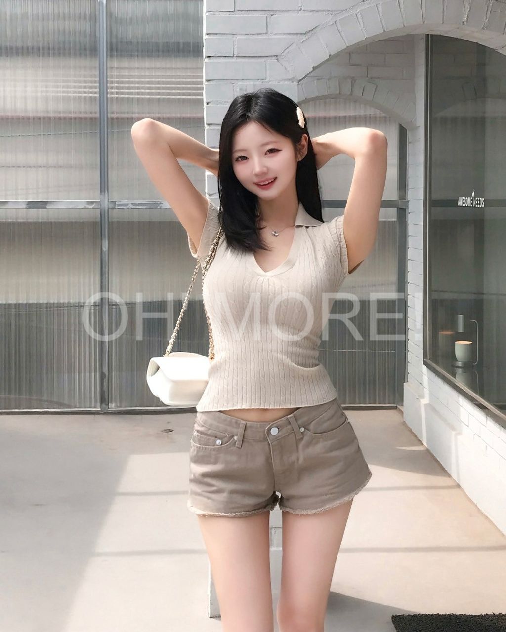 LINE_ALBUM_202586_250806_349