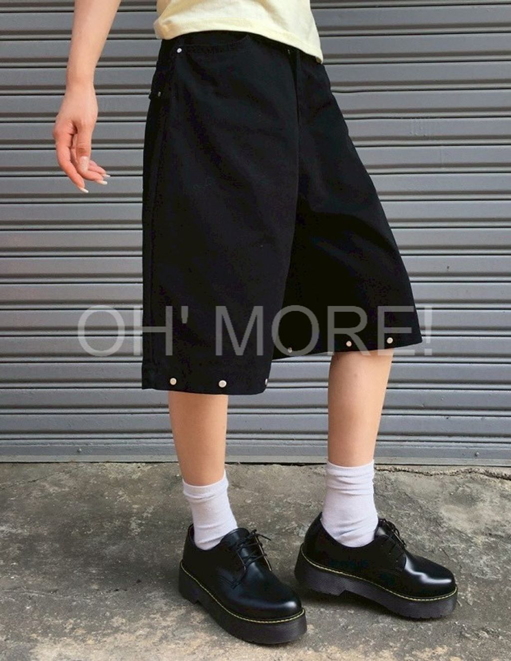 LINE_ALBUM_202586_250806_512