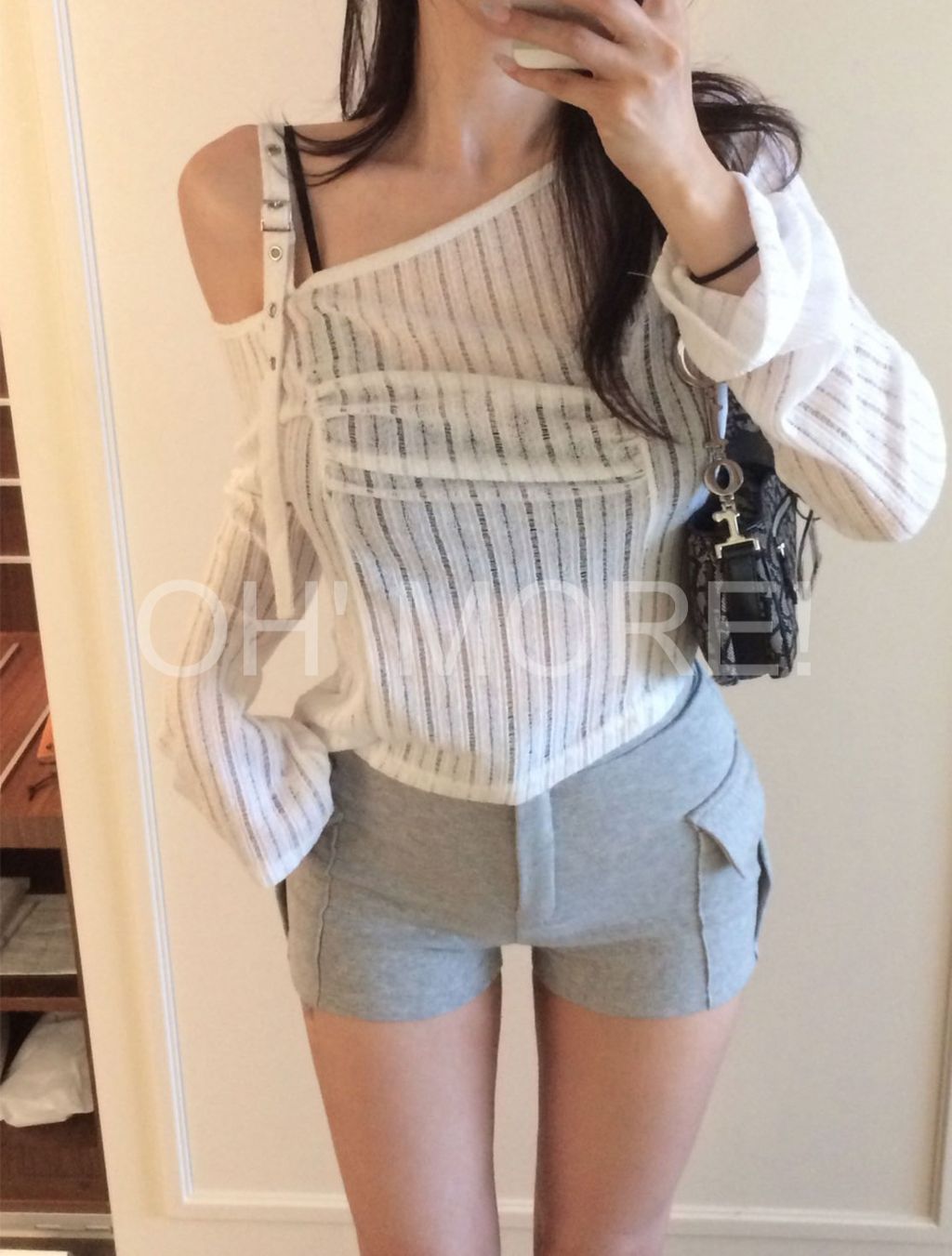 LINE_ALBUM_202586_250806_446