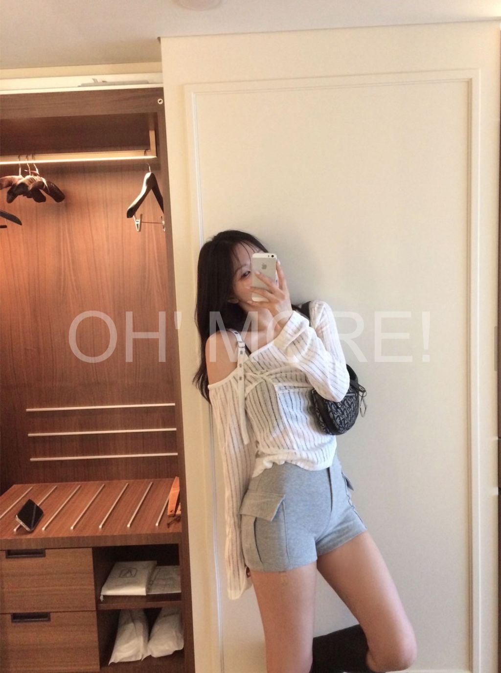 LINE_ALBUM_202586_250806_447