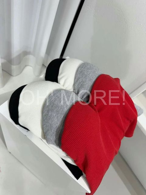 LINE_ALBUM_202586_250806_259