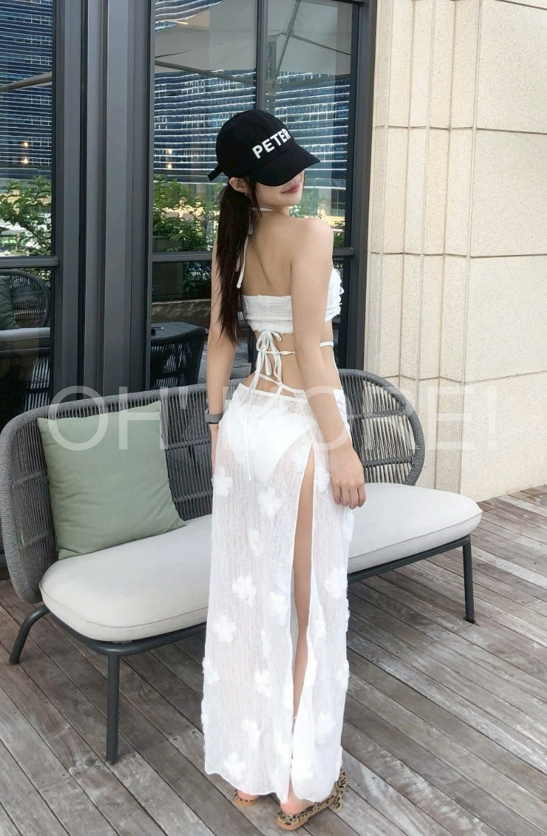 LINE_ALBUM_202586_250806_601
