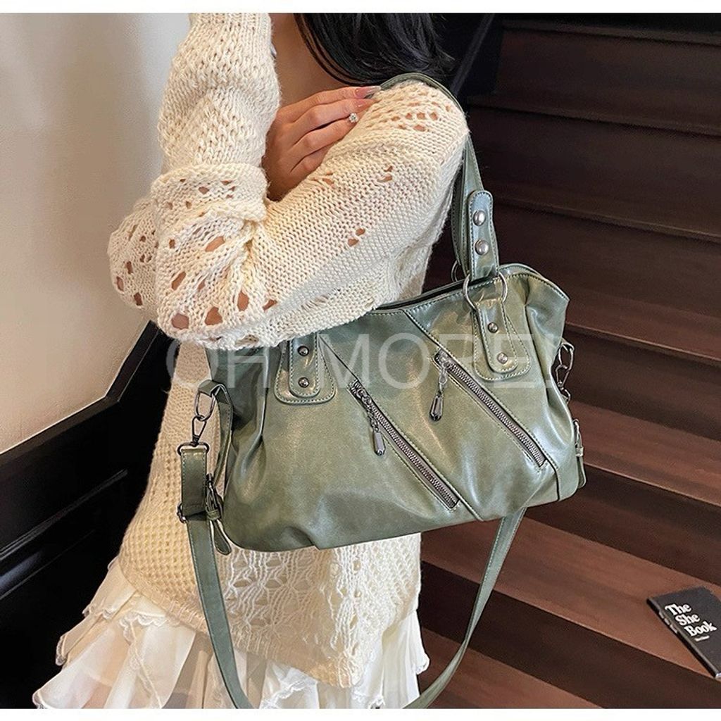 LINE_ALBUM_2025819_250819_220