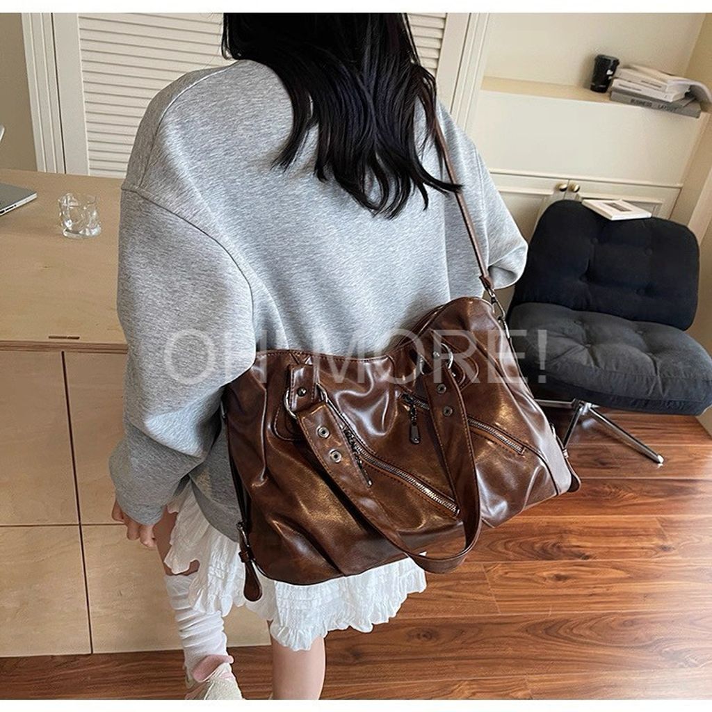 LINE_ALBUM_2025819_250819_225