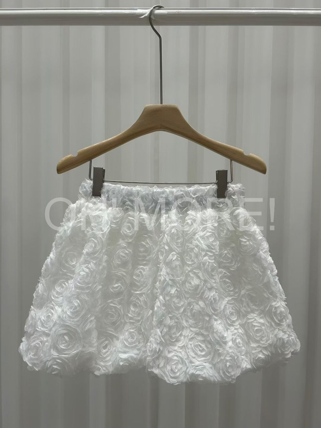 LINE_ALBUM_2025821_250821_123