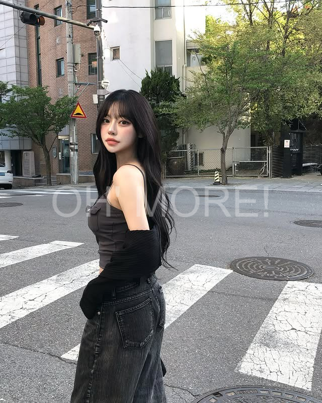 LINE_ALBUM_202591_250901_83