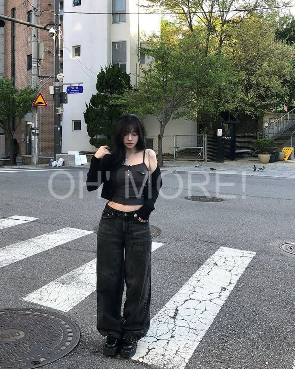 LINE_ALBUM_202591_250901_81