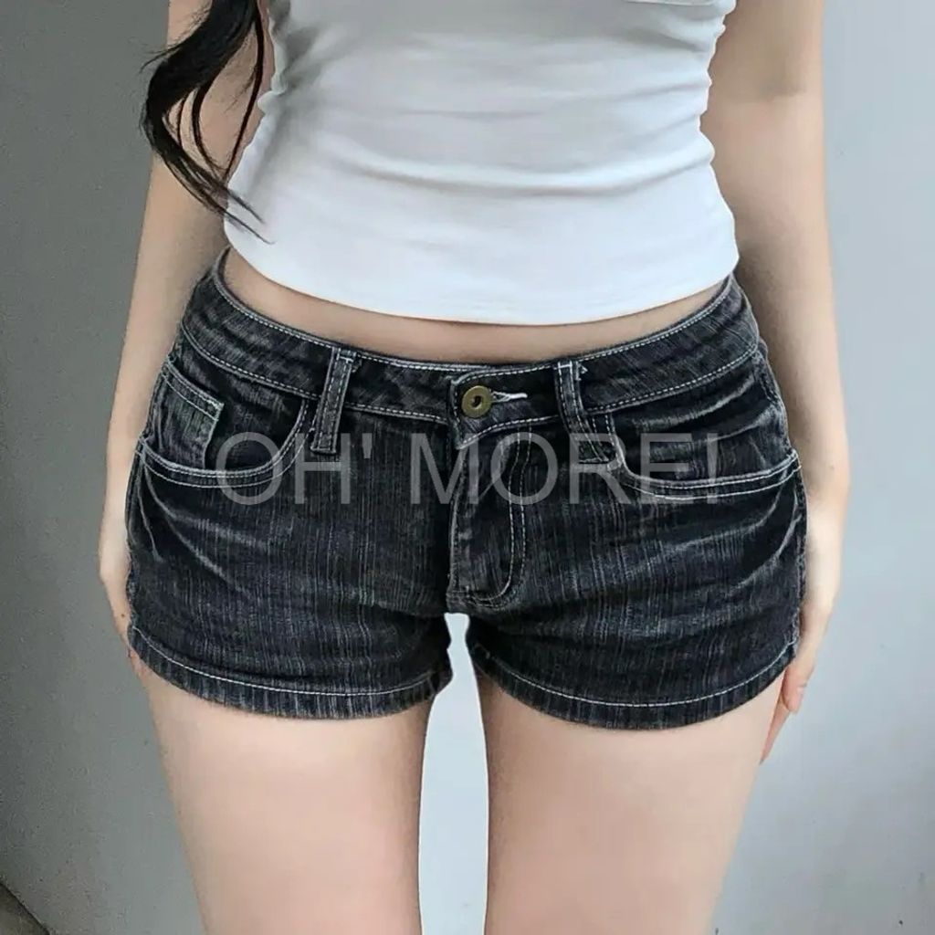 LINE_ALBUM_202591_250901_62