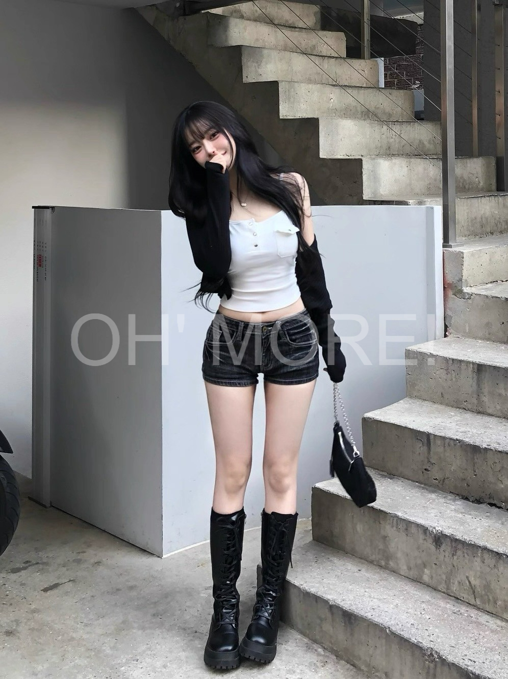 LINE_ALBUM_202591_250901_60