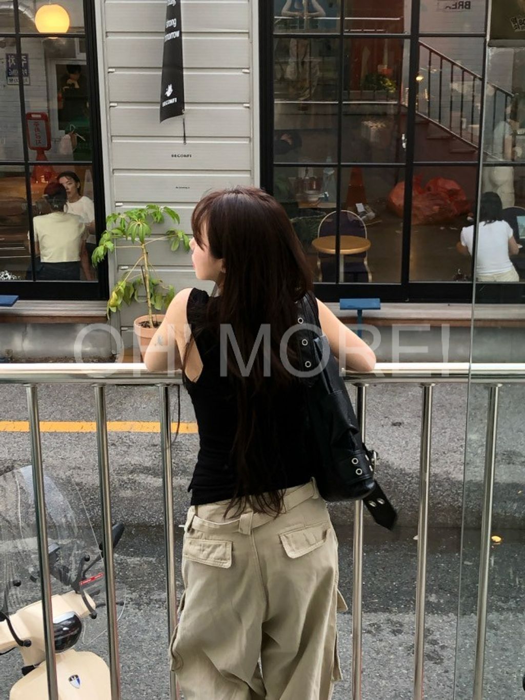 LINE_ALBUM_202591_250901_30