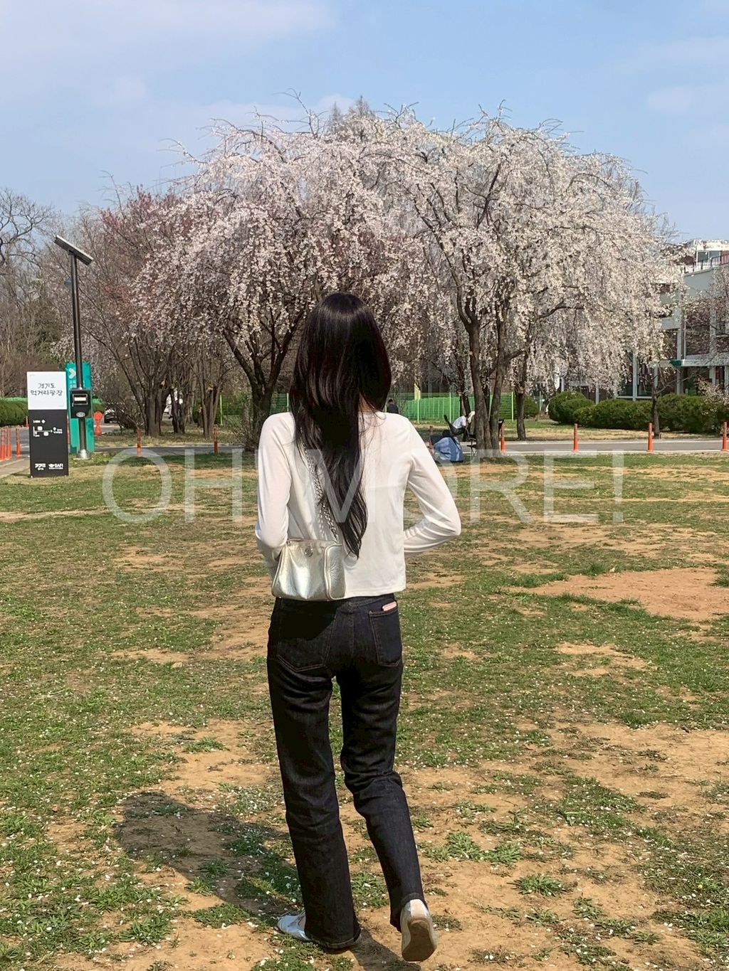 LINE_ALBUM_202594_250904_12