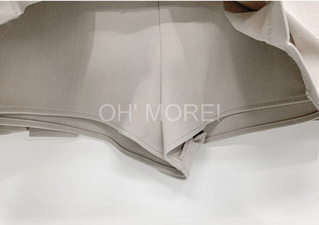 LINE_ALBUM_202597_250907_520