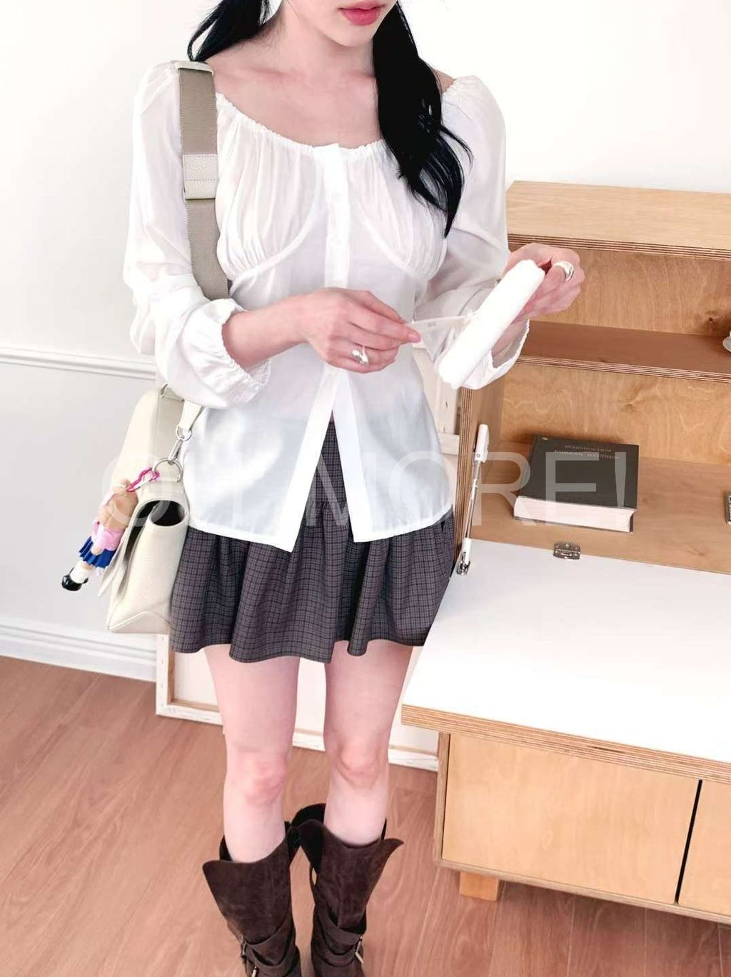 LINE_ALBUM_202597_250907_307