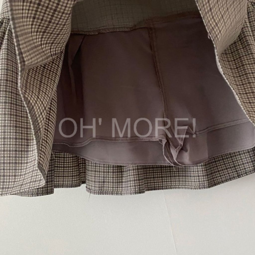 LINE_ALBUM_202597_250907_300