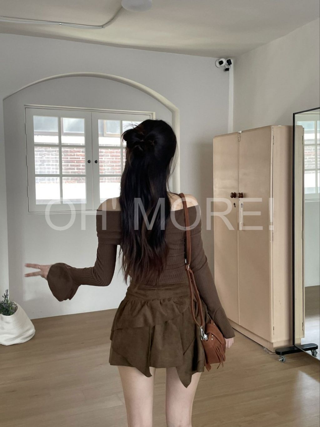 LINE_ALBUM_202597_250907_327