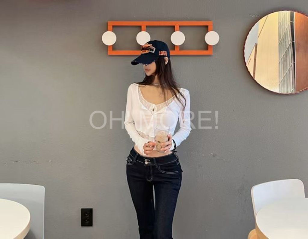 LINE_ALBUM_202597_250907_379