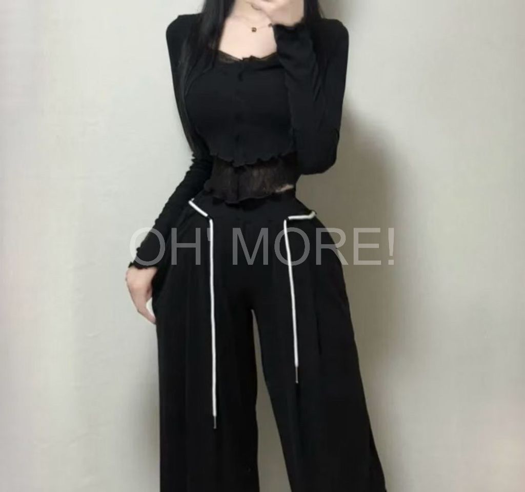 LINE_ALBUM_202597_250907_385