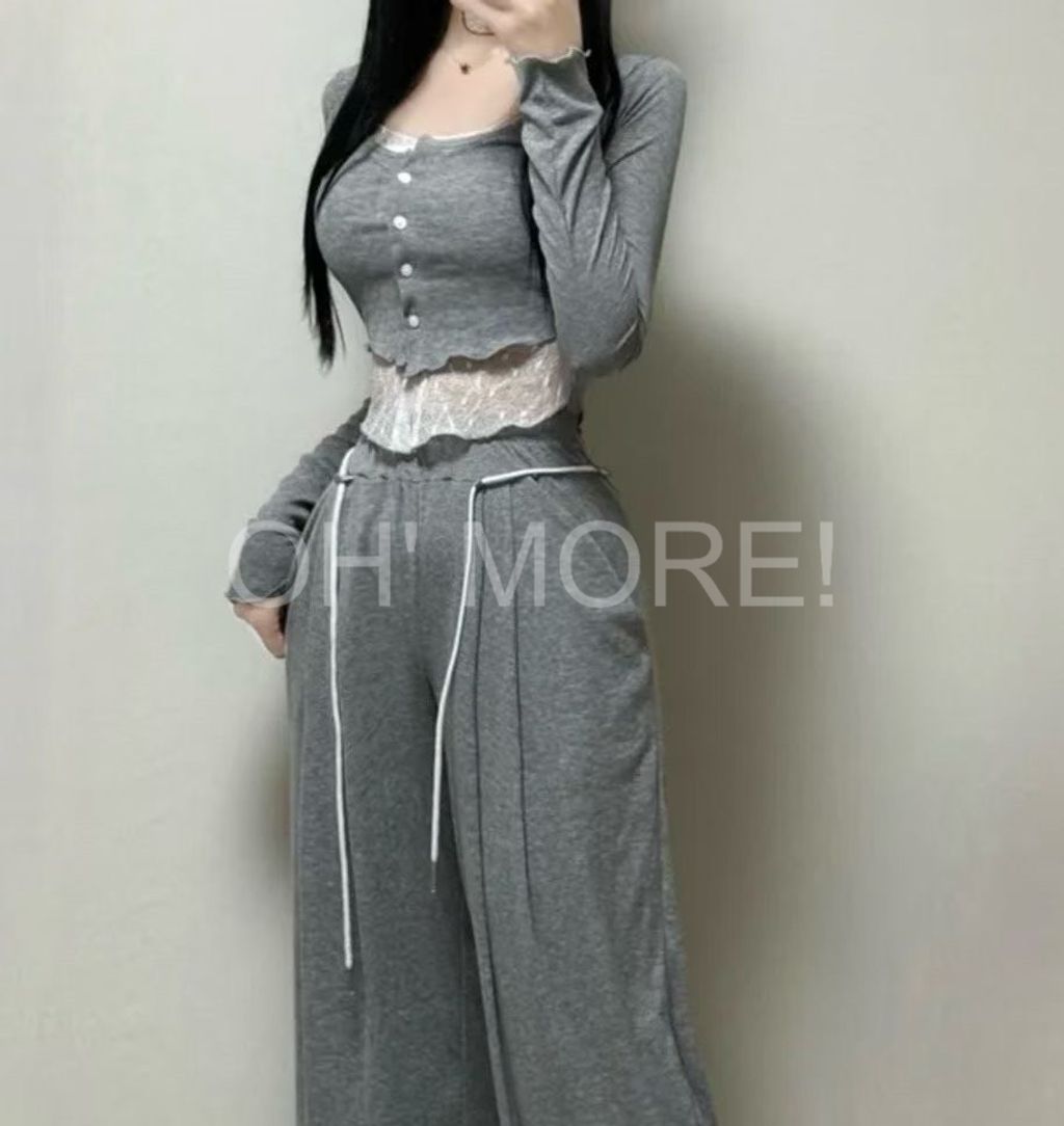 LINE_ALBUM_202597_250907_390