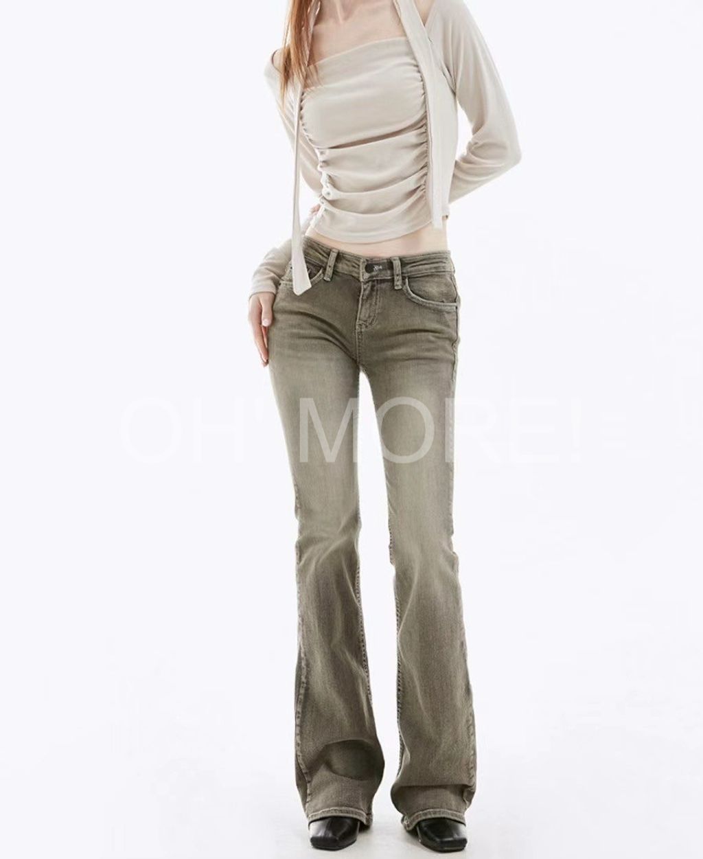 LINE_ALBUM_202597_250907_402