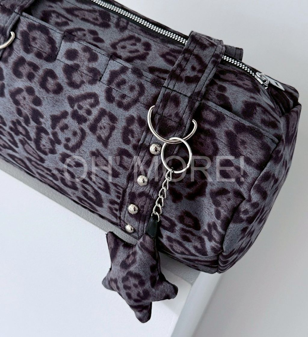 LINE_ALBUM_202597_250907_460