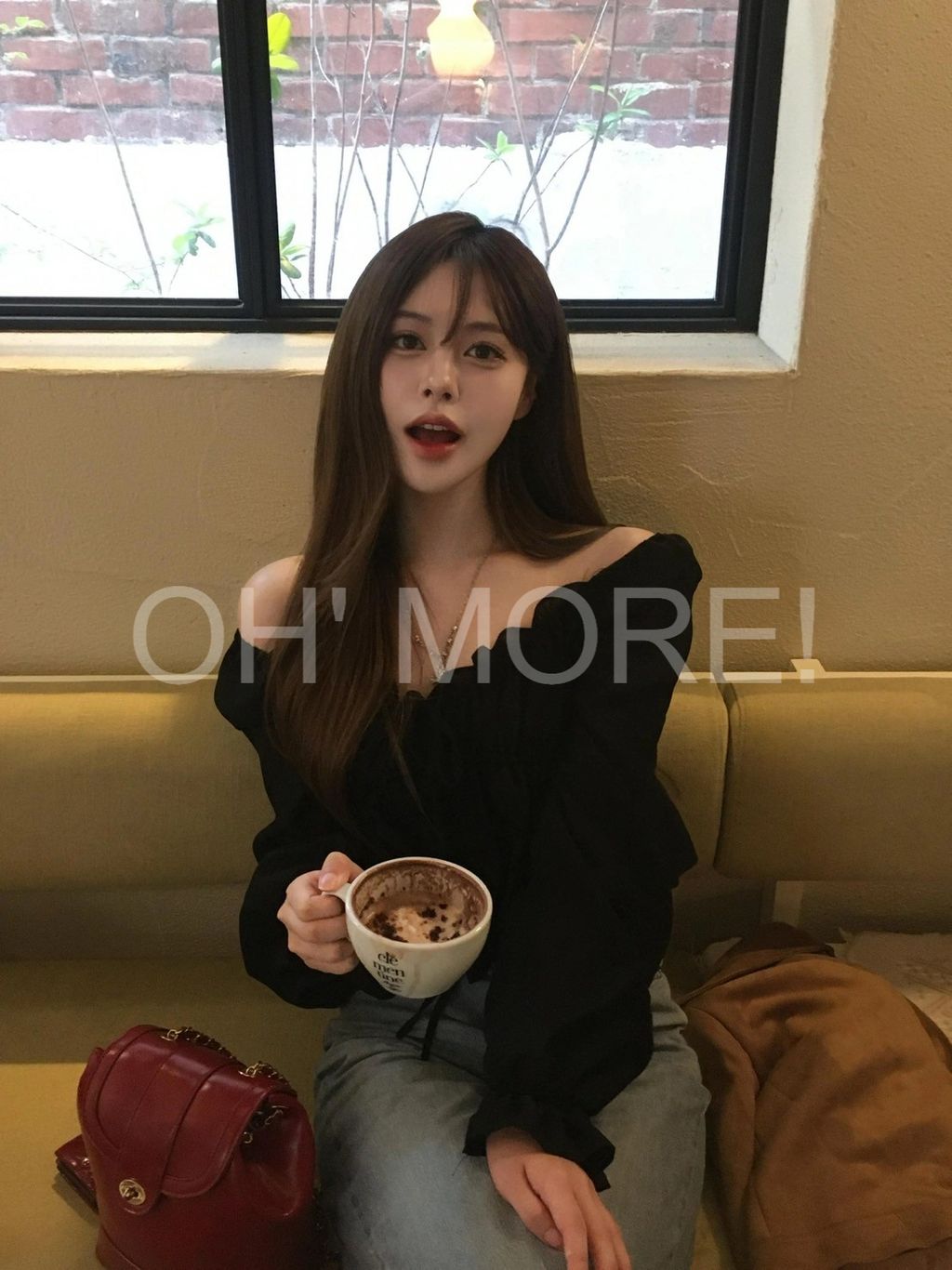 LINE_ALBUM_202597_250907_216