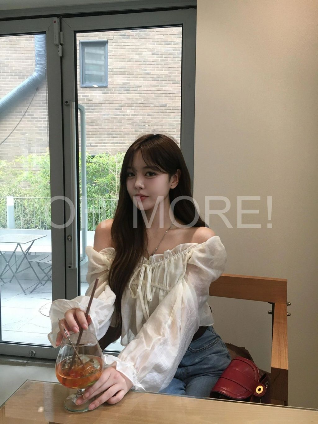 LINE_ALBUM_202597_250907_224