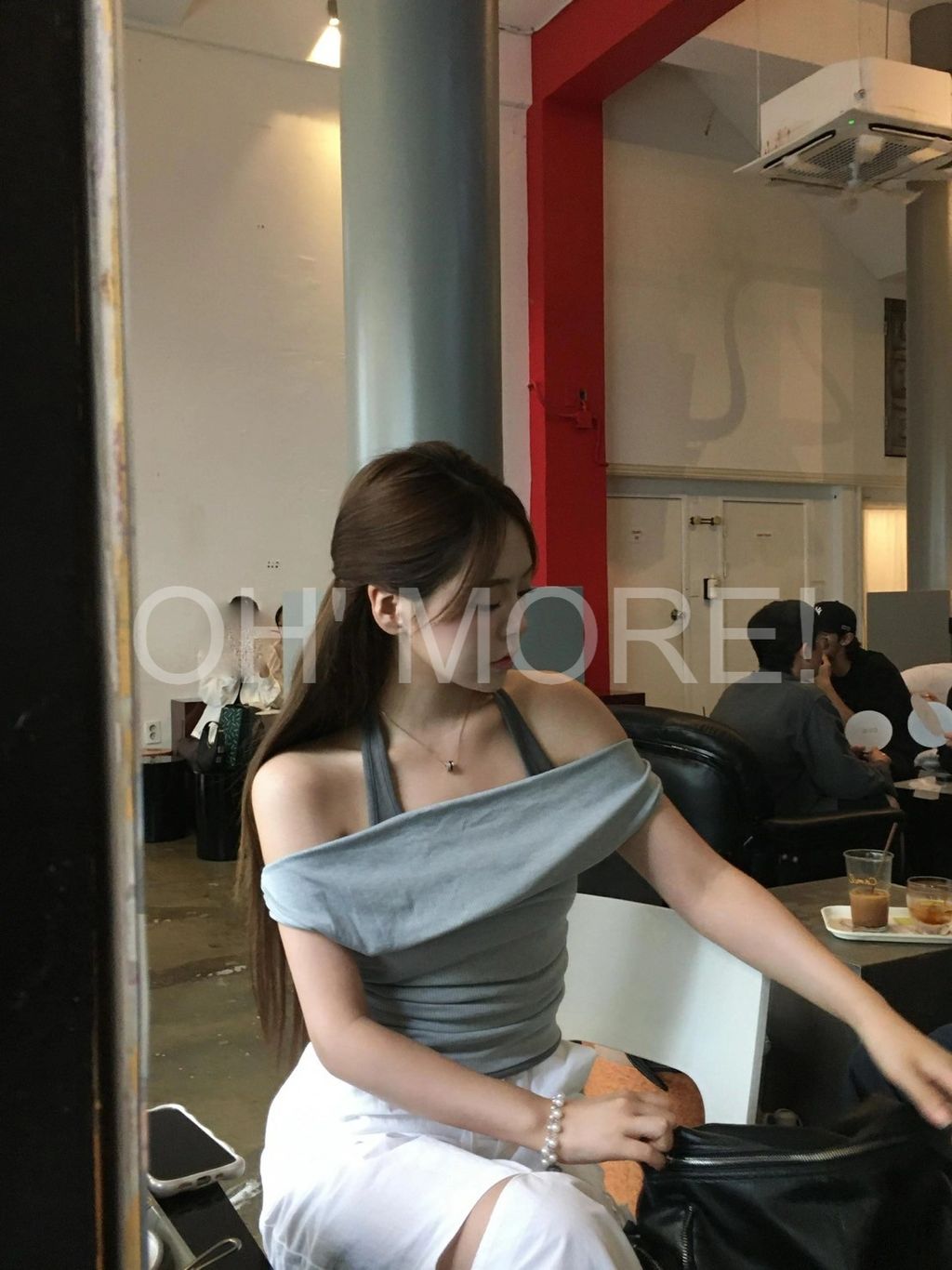 LINE_ALBUM_202597_250907_238