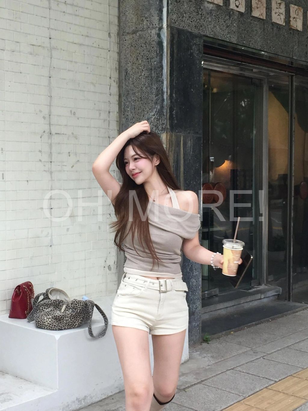 LINE_ALBUM_202597_250907_228